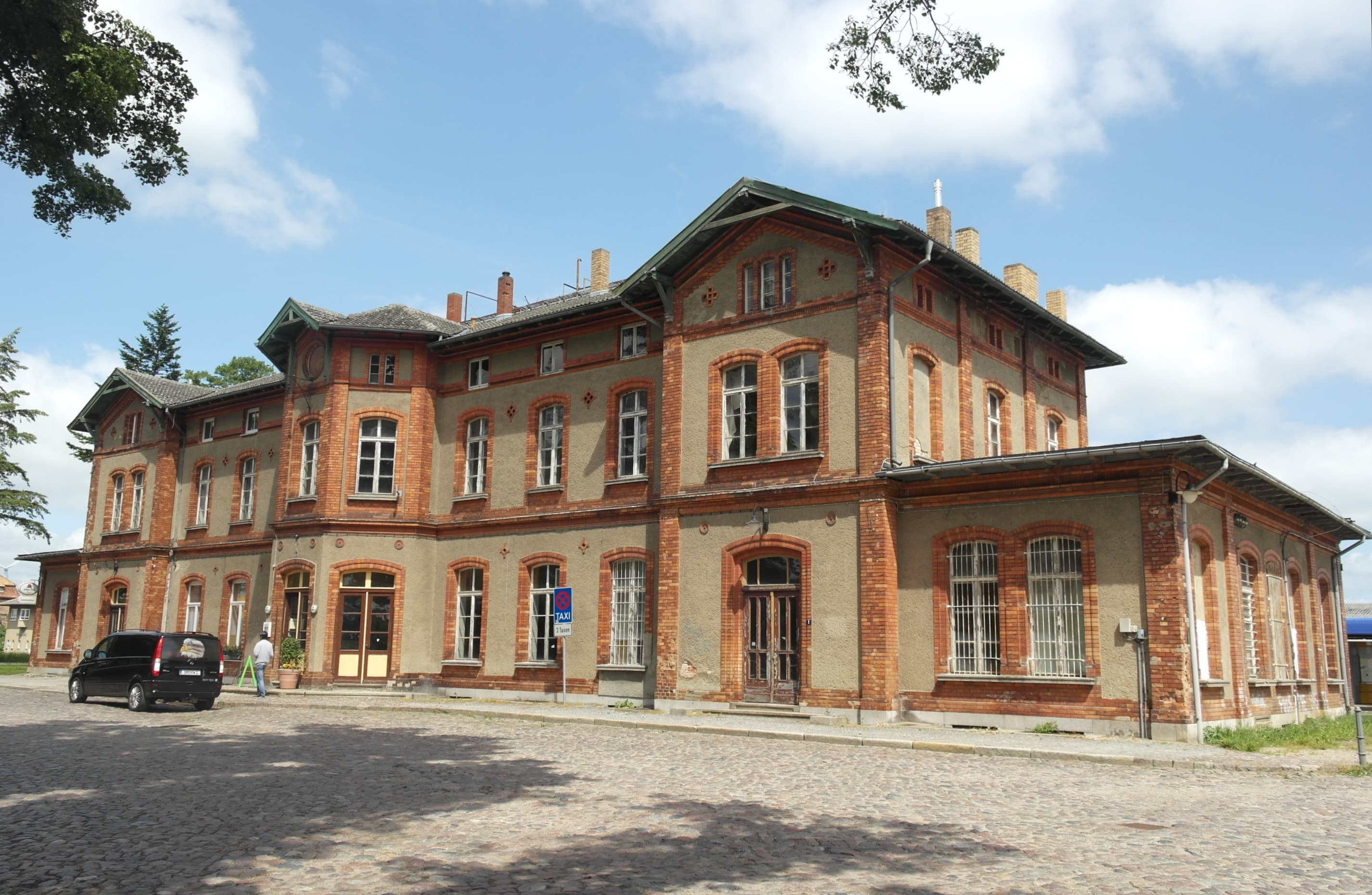 Umzugsunternehmen Stavenhagen: Bahnhof Reuterstadt Stavenhagen