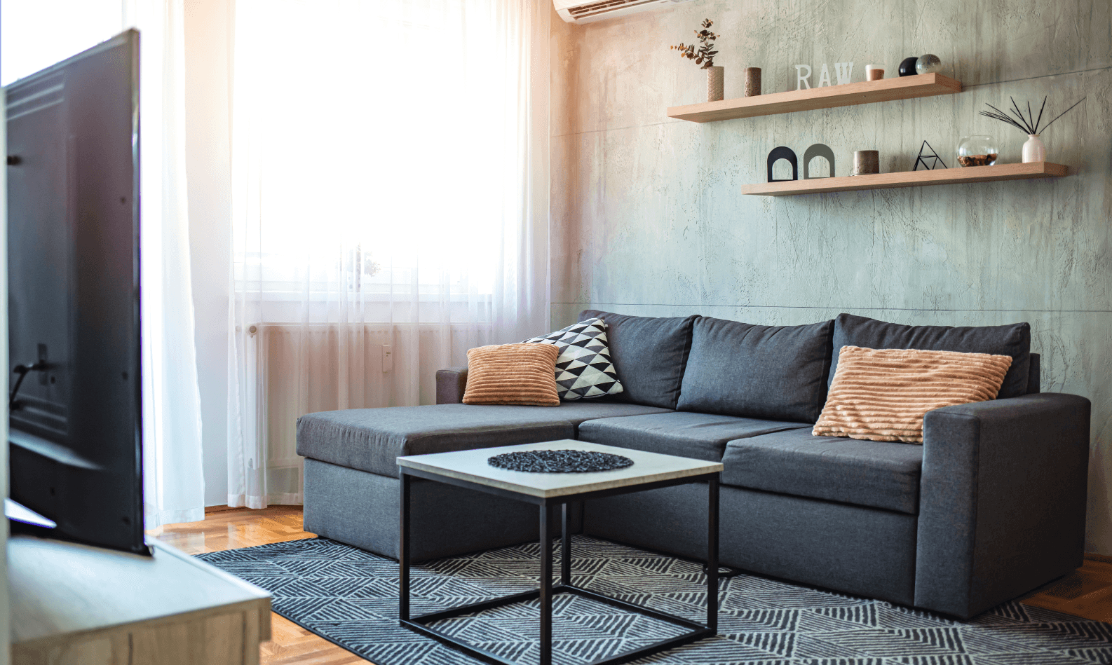 Modern living and dining area in bright city apartment – urban living trends for small spaces