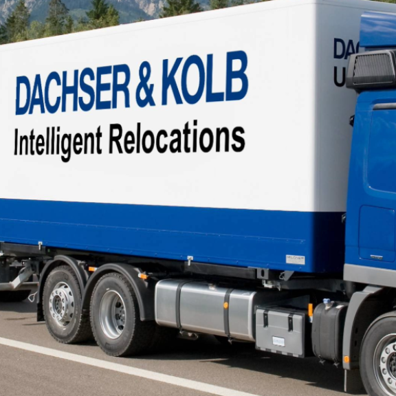 DACHSER & KOLB Umzugs-Lkw auf Autobahn