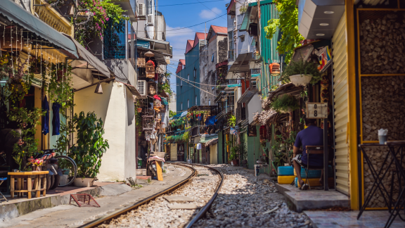 Emigrate to Vietnam: Economics